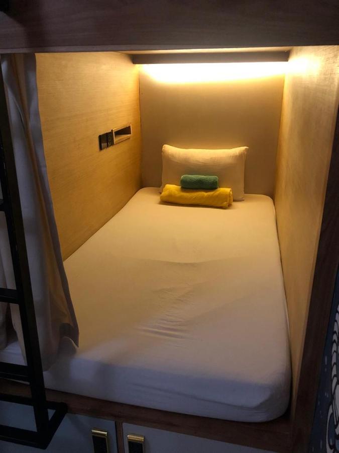 Asrama Stellar Capsules Seminyak (Bali)